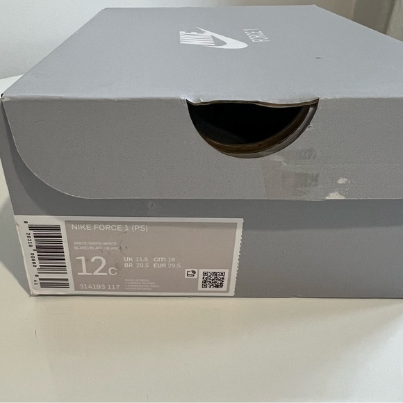 Nike Air Force 1 :: youth size 12 - Picture 6 of 6